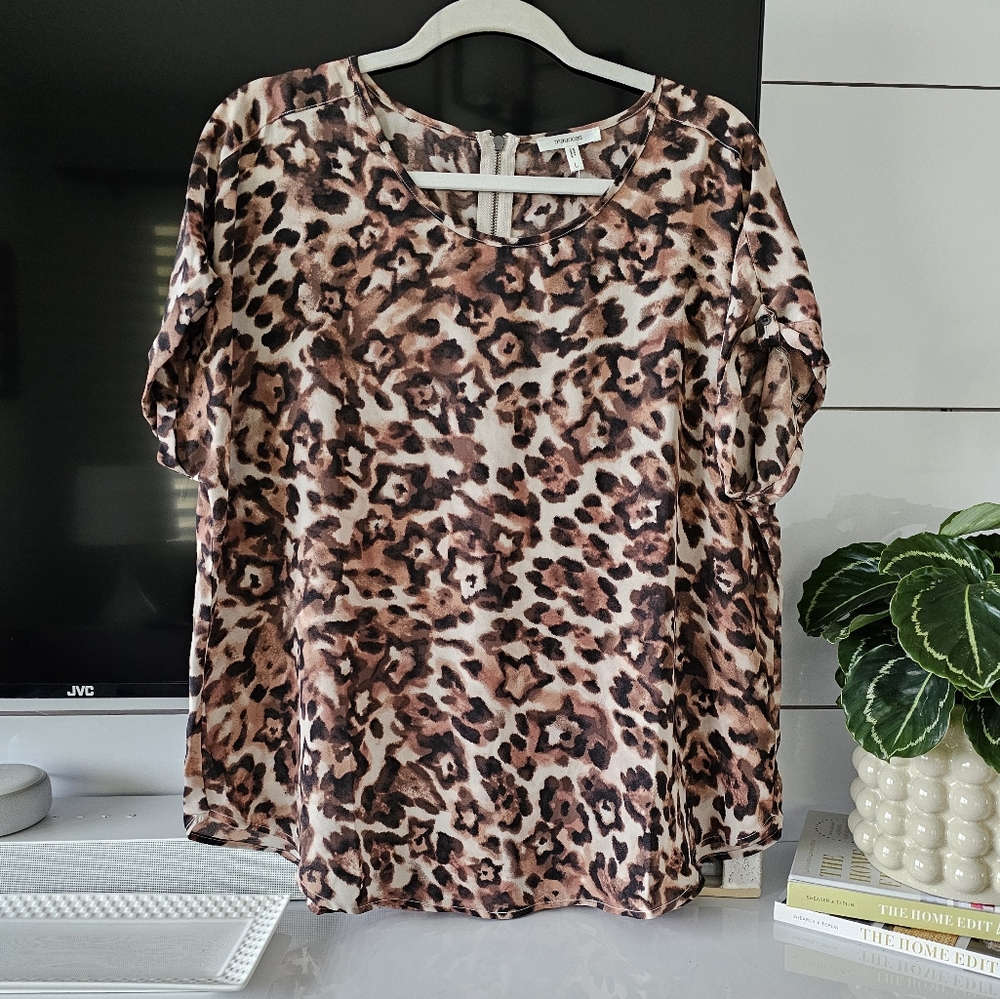 Animal print top